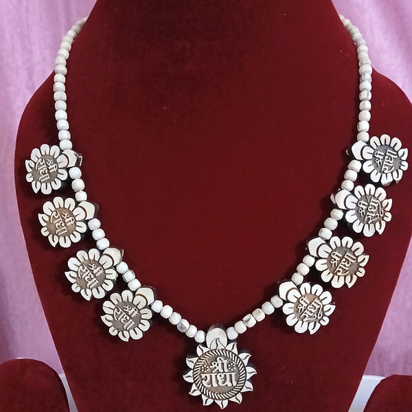 (8+1) Pendant Radha Naam Pure Tulsi Neclace Premium Quality