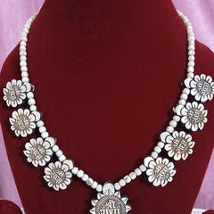 (8+1) Pendant Radha Naam Pure Tulsi Neclace Premium Quality