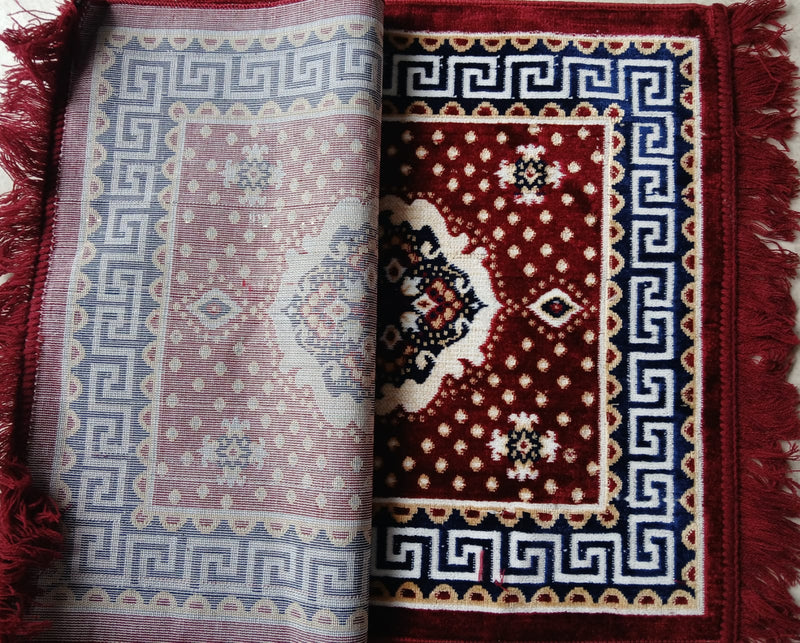Pooja Asan Carpet Quality 1 Nos.